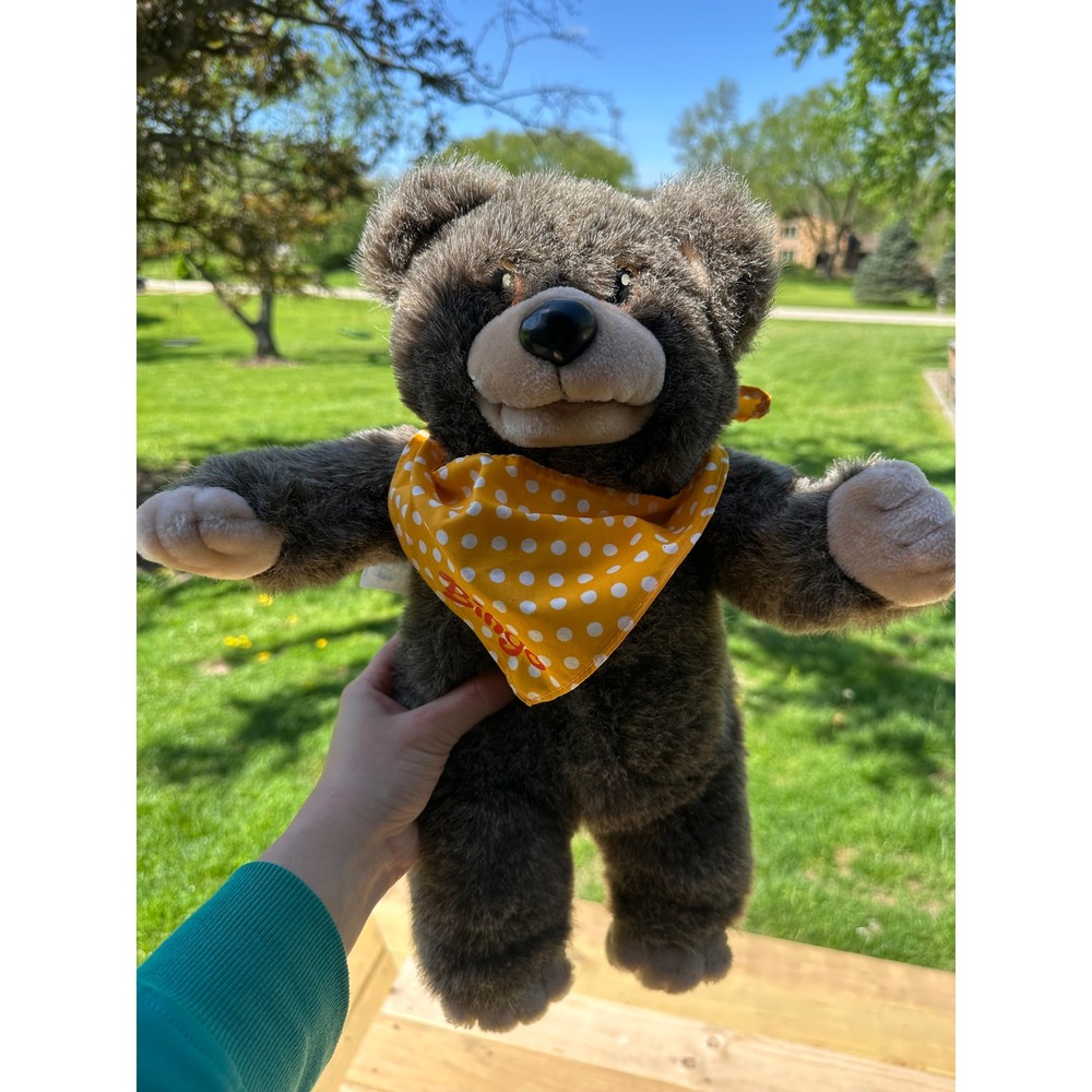 Vintage 1986 BINGO BEAR Puppet Hasbro Softies Plush Puppet Collectible